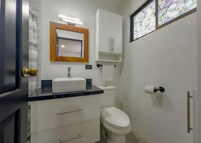 Marina Loft #307 Beautiful Renovated 1 Bed * Coco